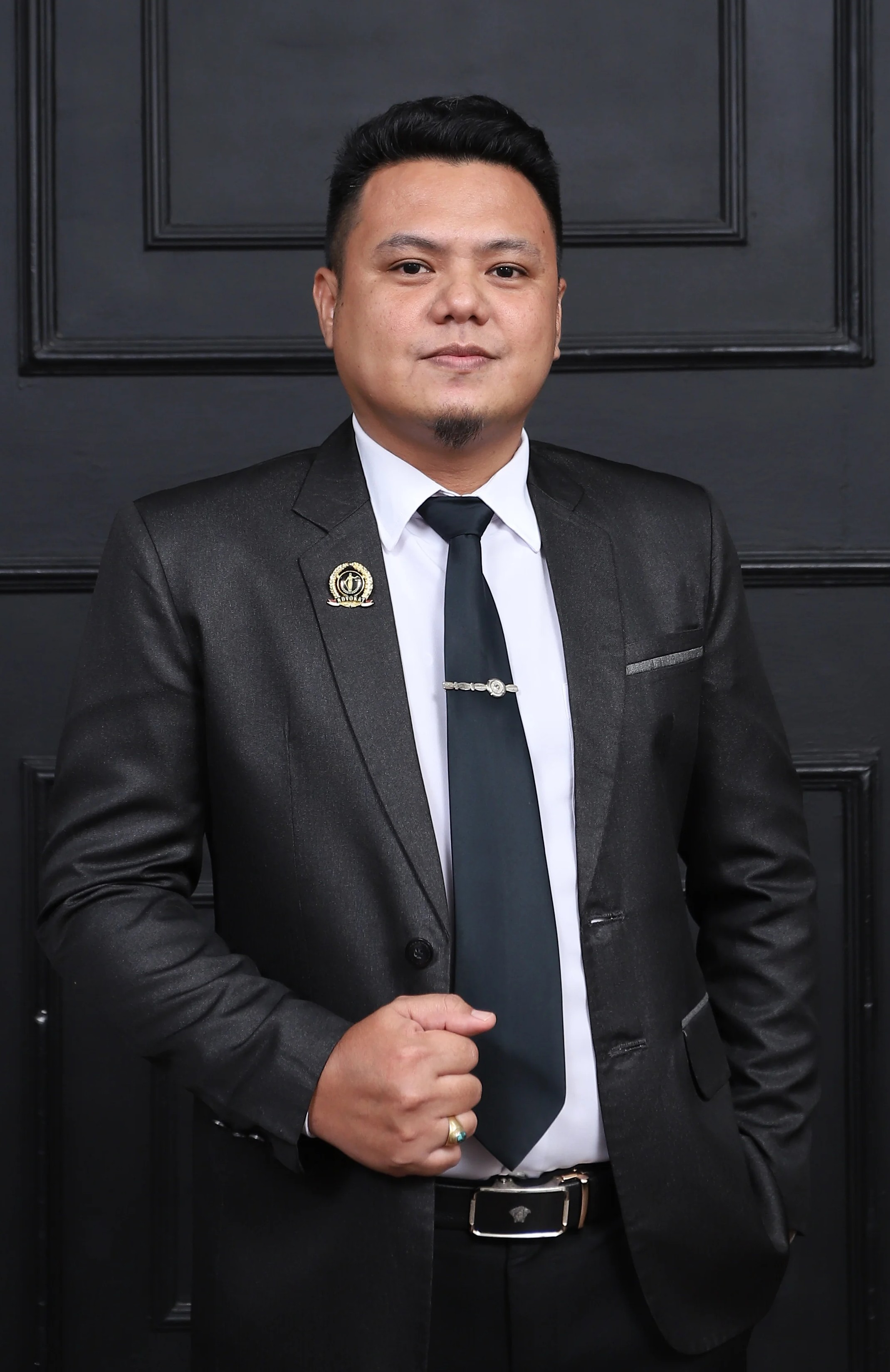 Adv. Aswar